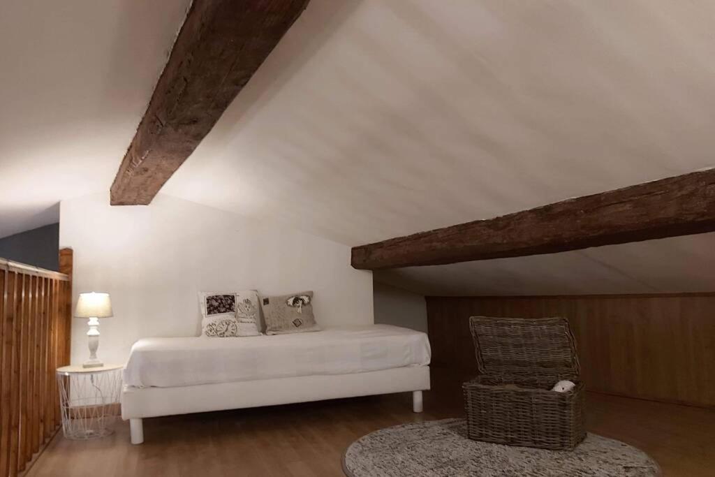 Appartement Le 68b à Carcassonne Extérieur photo